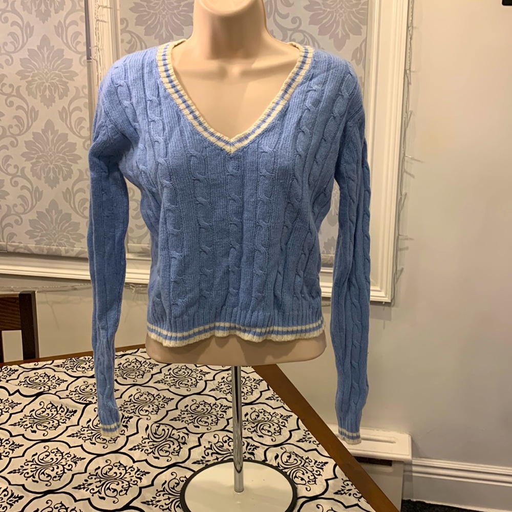 Brandy Melville Cashmere Blend V neck